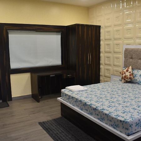 Midwaay Resort Patratu Εξωτερικό φωτογραφία