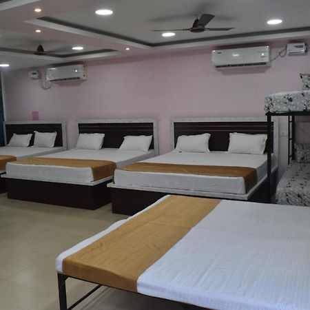 Midwaay Resort Patratu Εξωτερικό φωτογραφία