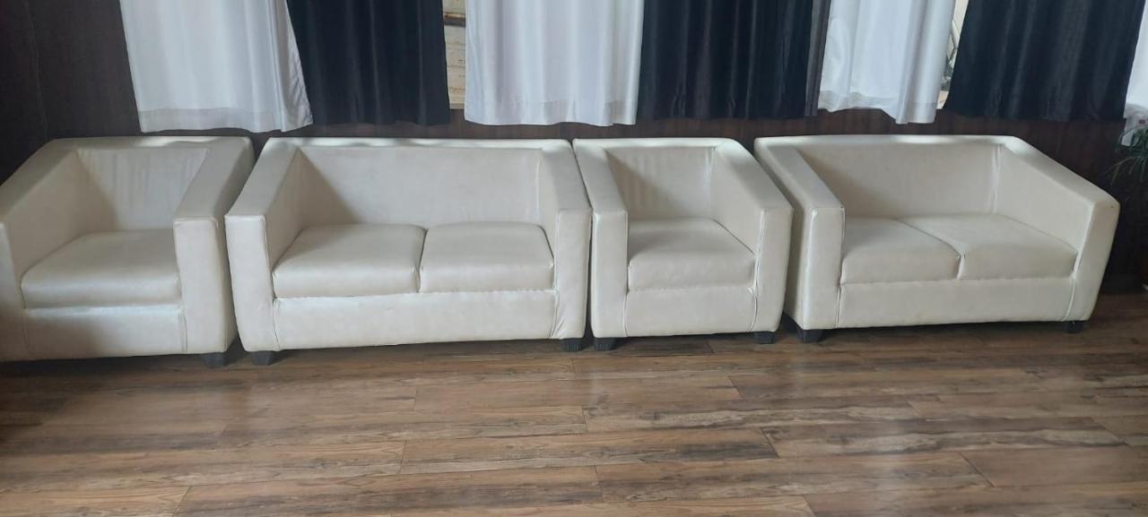 Midwaay Resort Patratu Εξωτερικό φωτογραφία