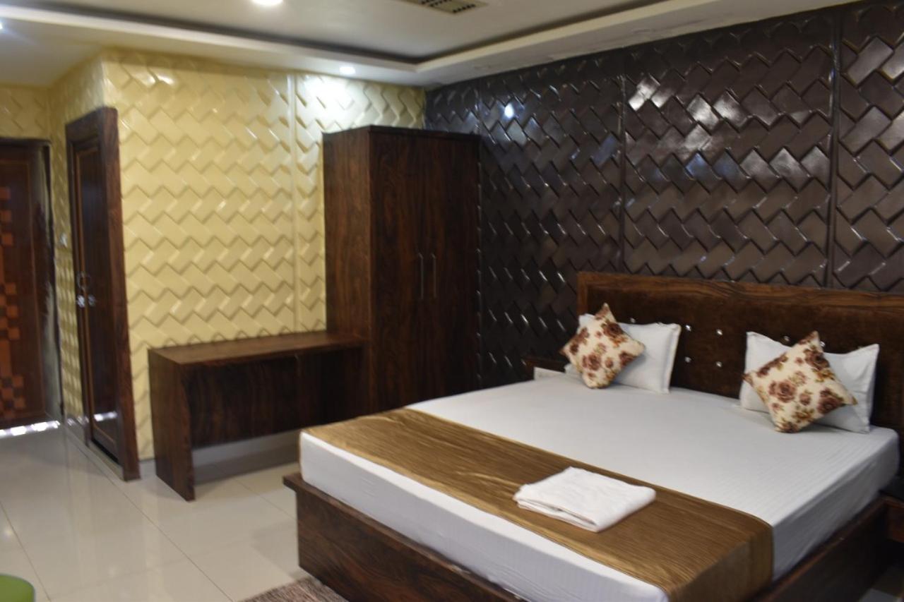 Midwaay Resort Patratu Εξωτερικό φωτογραφία